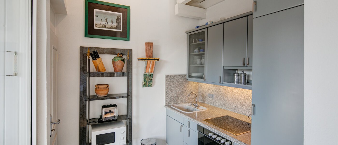 gallery apartment  München Nymphenburg 01 kitchen 69