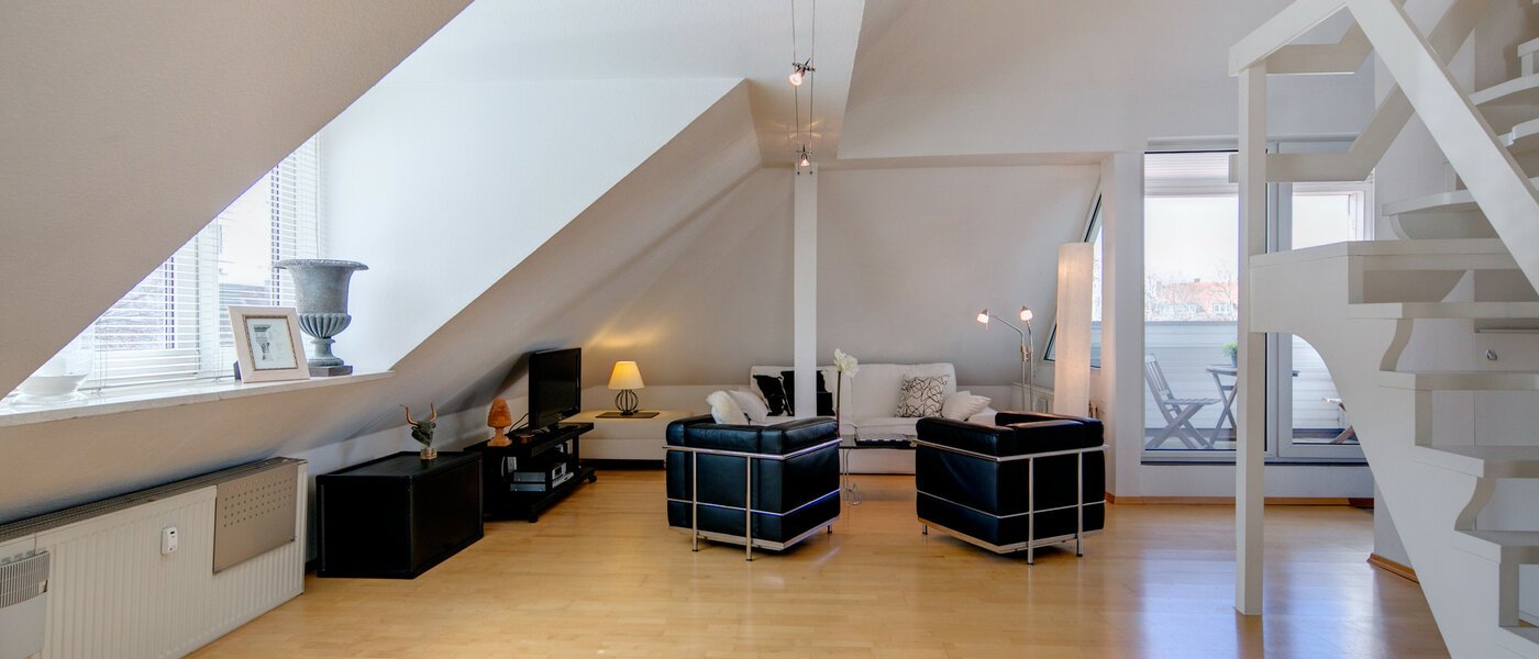 gallery apartment  München Nymphenburg 03 living area 69