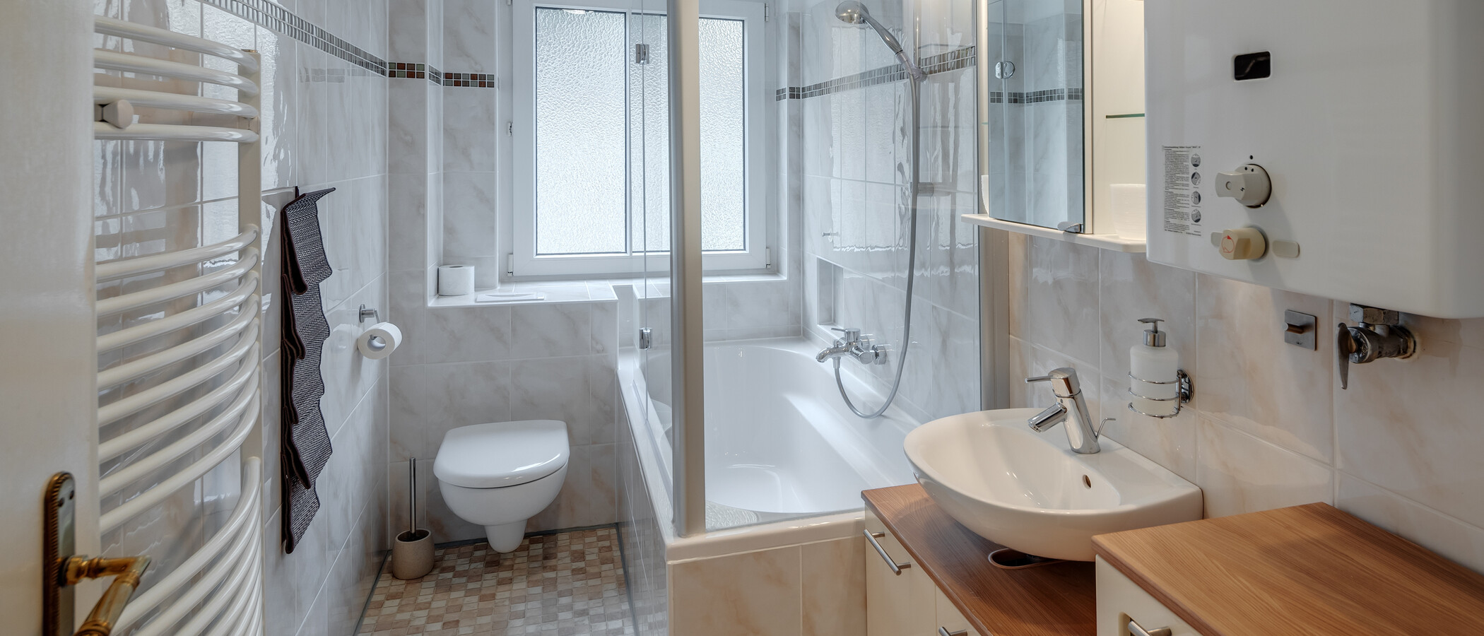 apartment München Schwabing-West (rund um den Hohenzollernplatz) 01 bathroom 6915