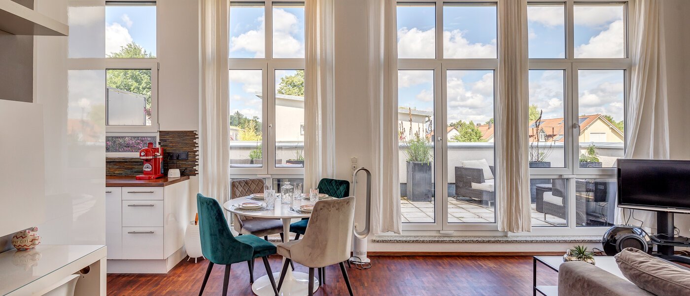 roof terrace apartment München Fasanerie 01 living area 6919