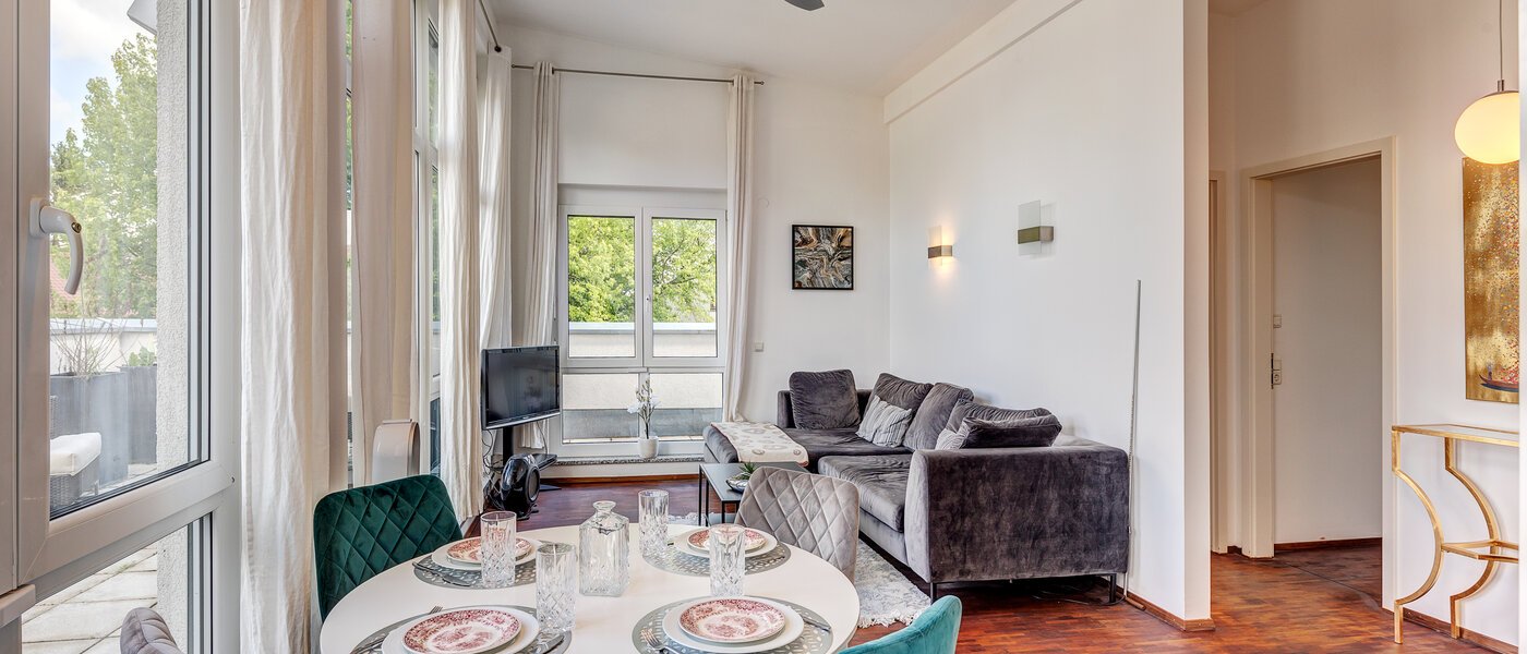 roof terrace apartment München Fasanerie 02 living area 6919