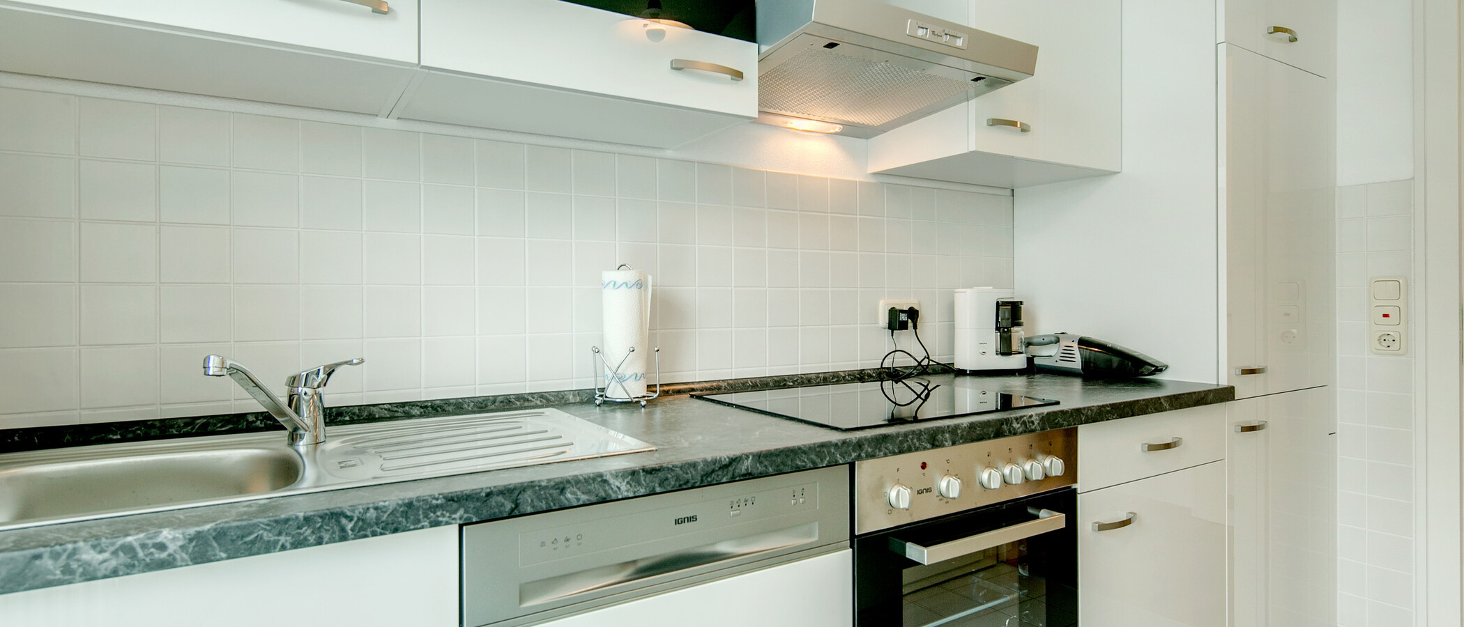 apartment München Schwabing-Nord (zw. Belgrad- & Leopoldstraße) 02 kitchen 6928
