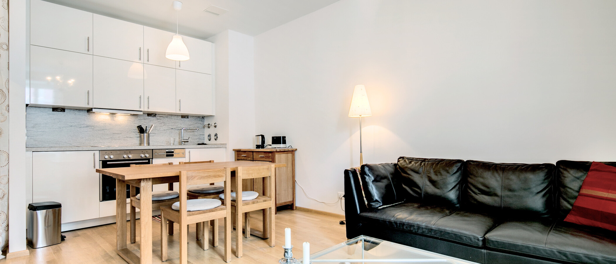 apartment München Haidhausen 05 living area 6958