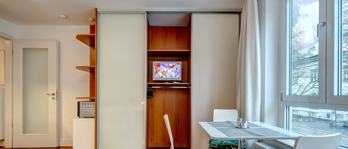 apartment München Haidhausen 05 living area 6959