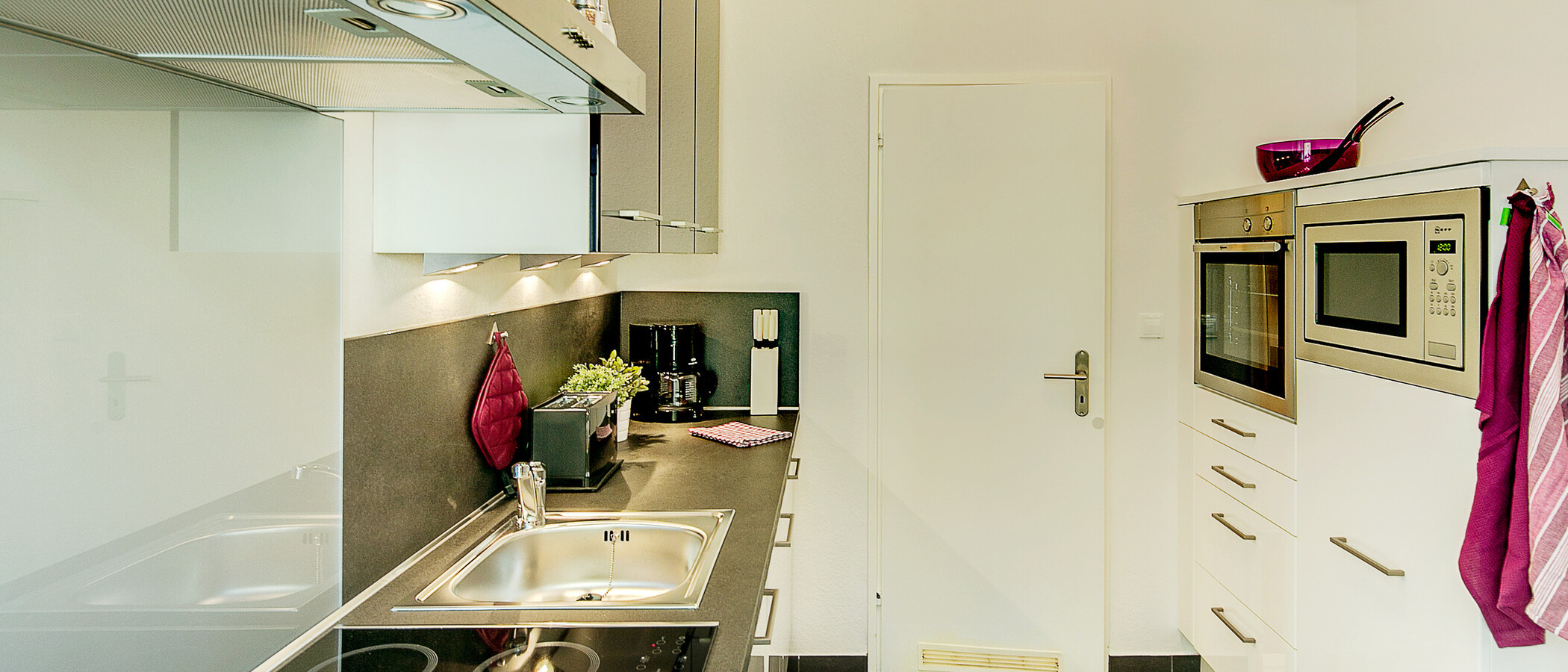 apartment München Westend 05 kitchen 6979