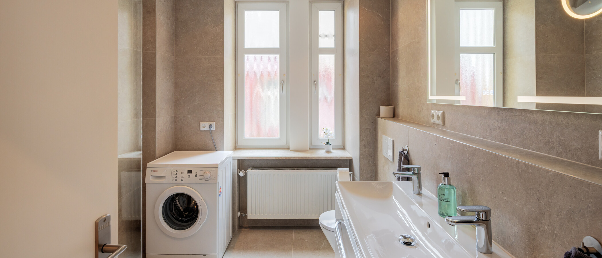 apartment München Haidhausen 04 bathroom 6981