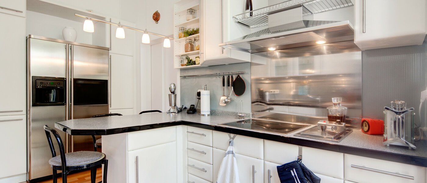 apartment München Glockenbachviertel 01 kitchen 6991