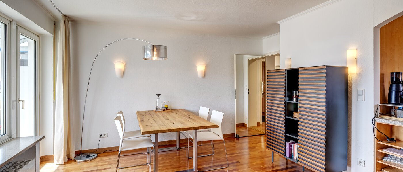 apartment München Schwabing 01 living area 7020