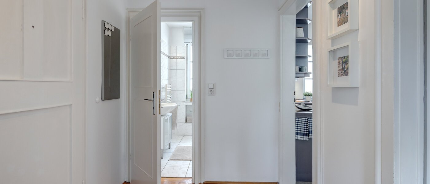 apartment München Schwabing 03 hall 7034