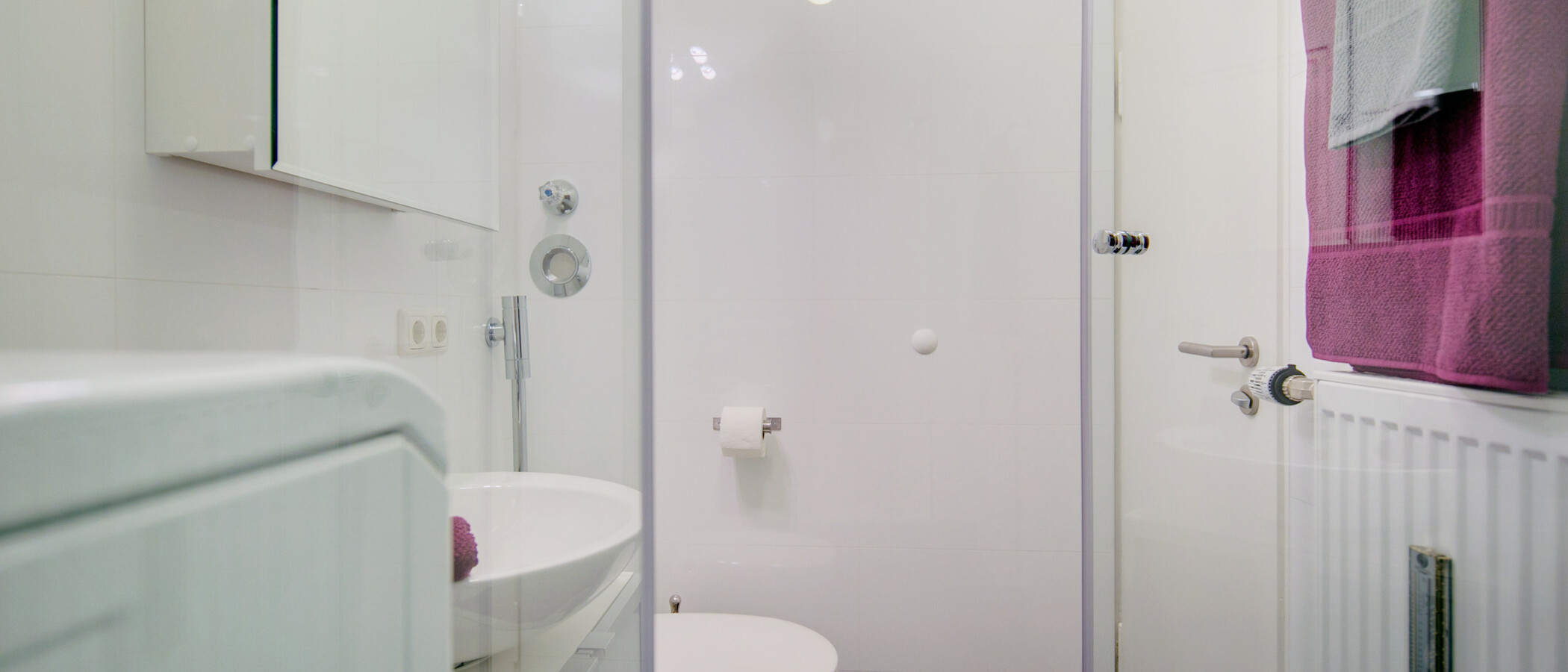 studio München Bogenhausen 04 bathroom 7047