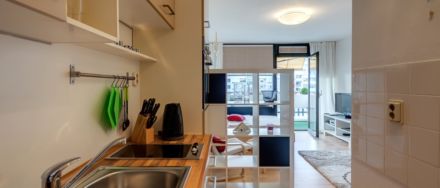 apartment München Schwabing 04 kitchen 7050