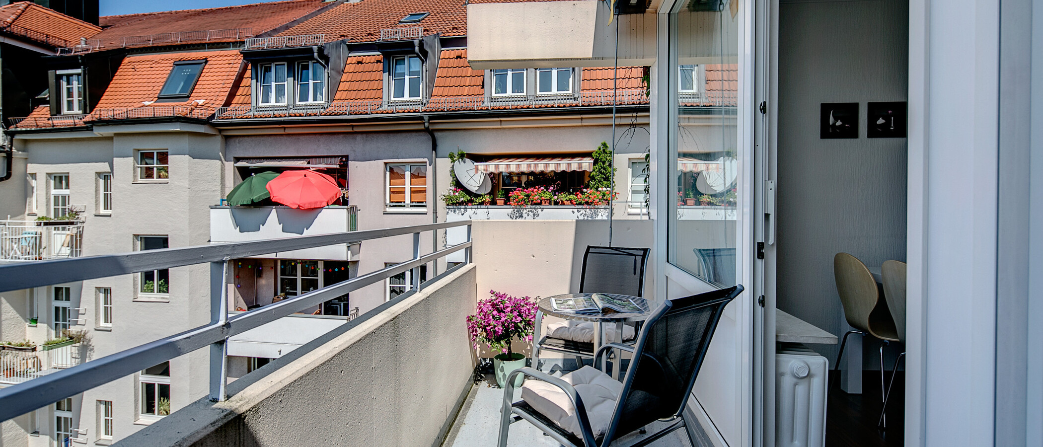 studio München Ludwigsvorstadt 01 balcony 7070