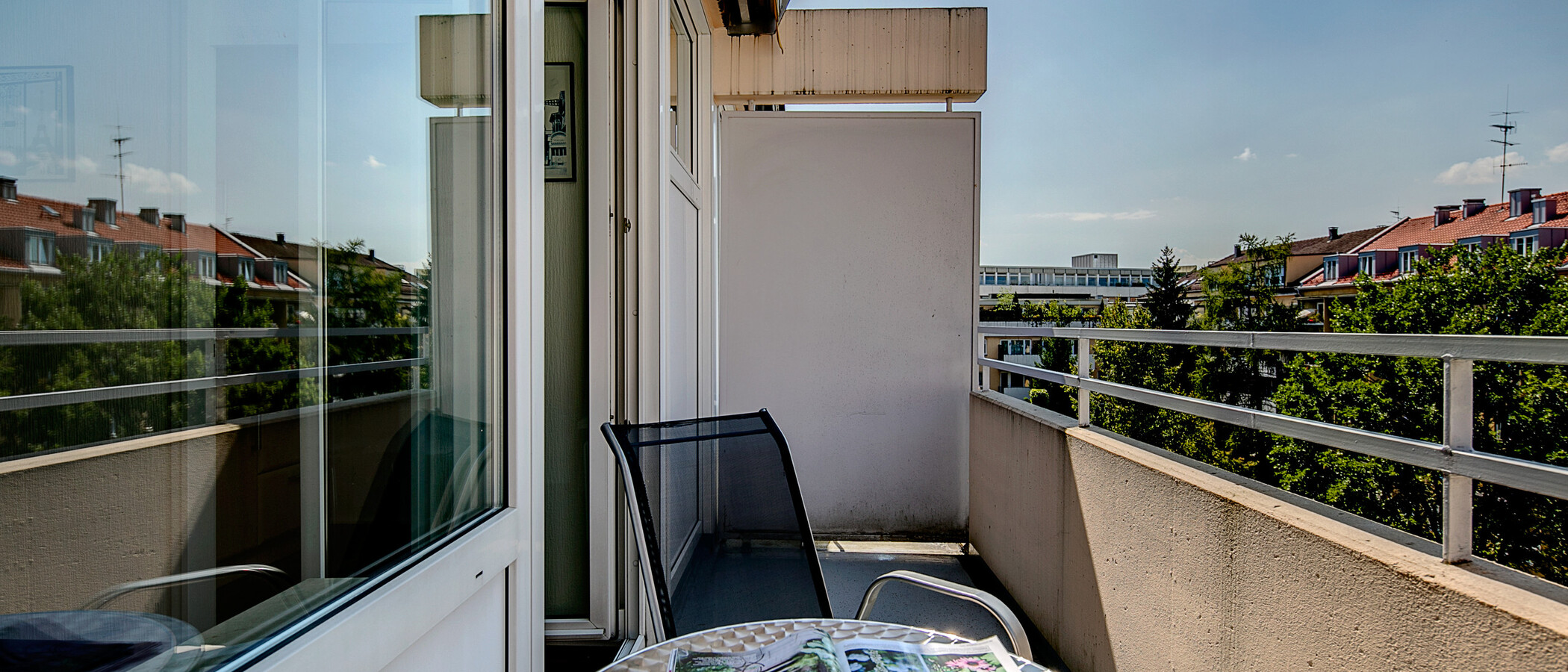 studio München Ludwigsvorstadt 02 balcony 7070