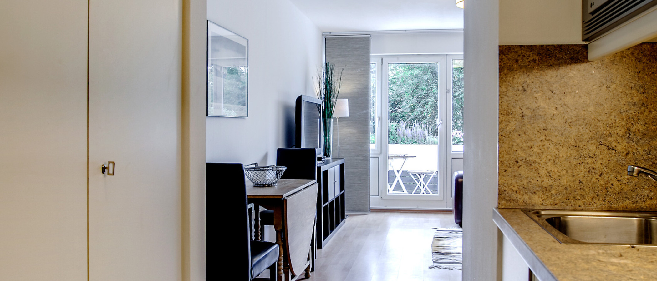 apartment München Arabellapark 01 hall 7076