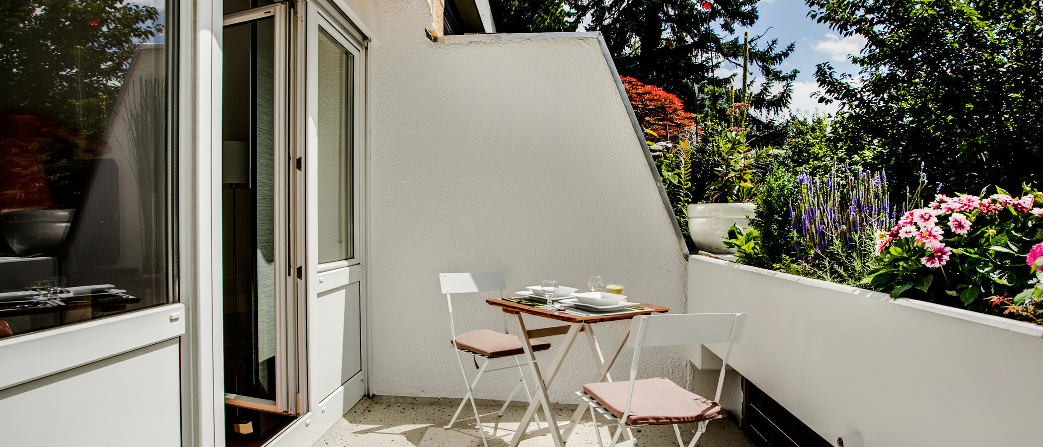 apartment München Arabellapark 01 terrace 7076