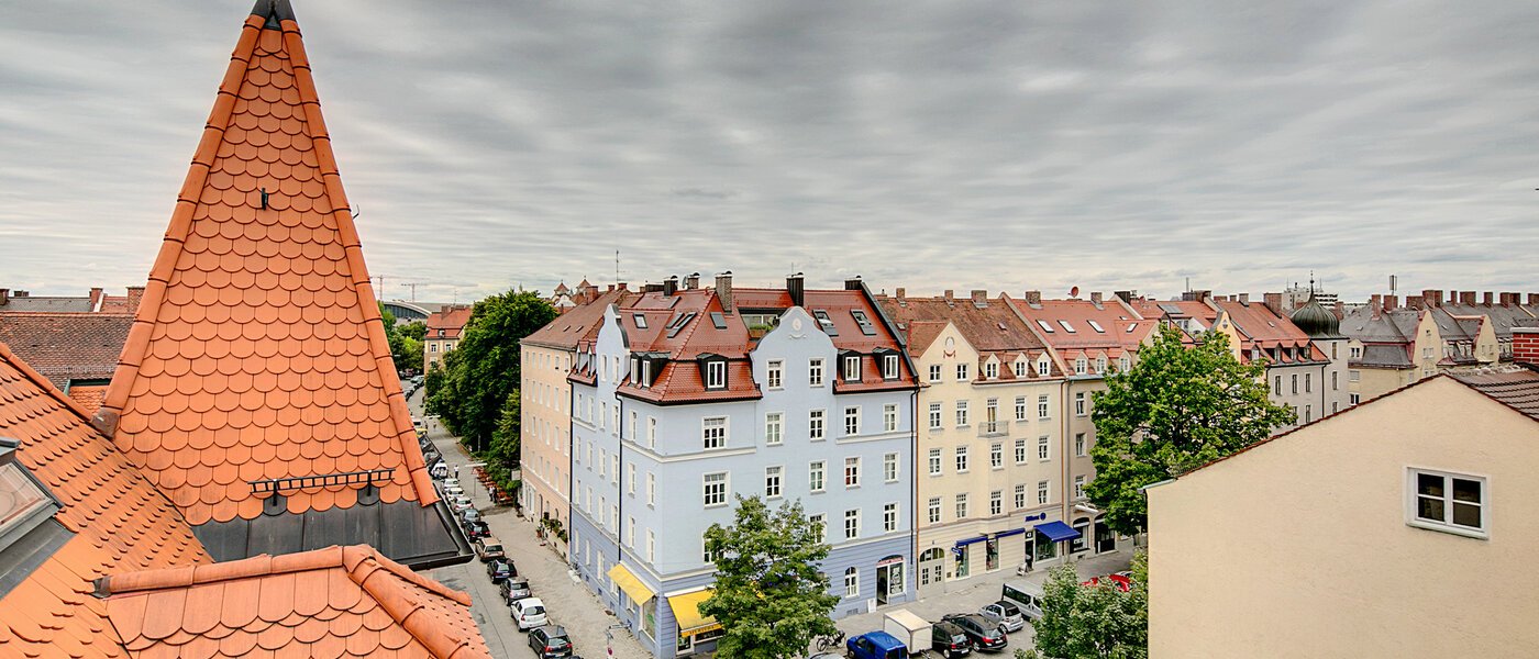 attic apartment München Neuhausen 04 view 7084
