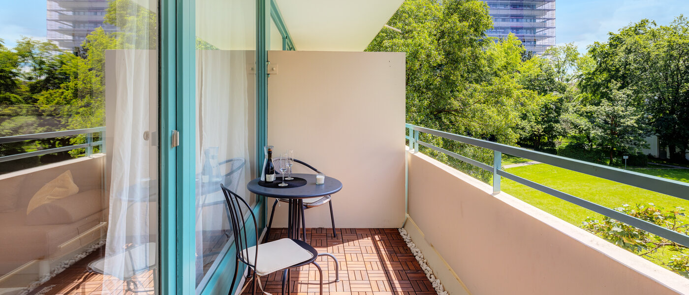apartment München Mittersendling 01 balcony 7100