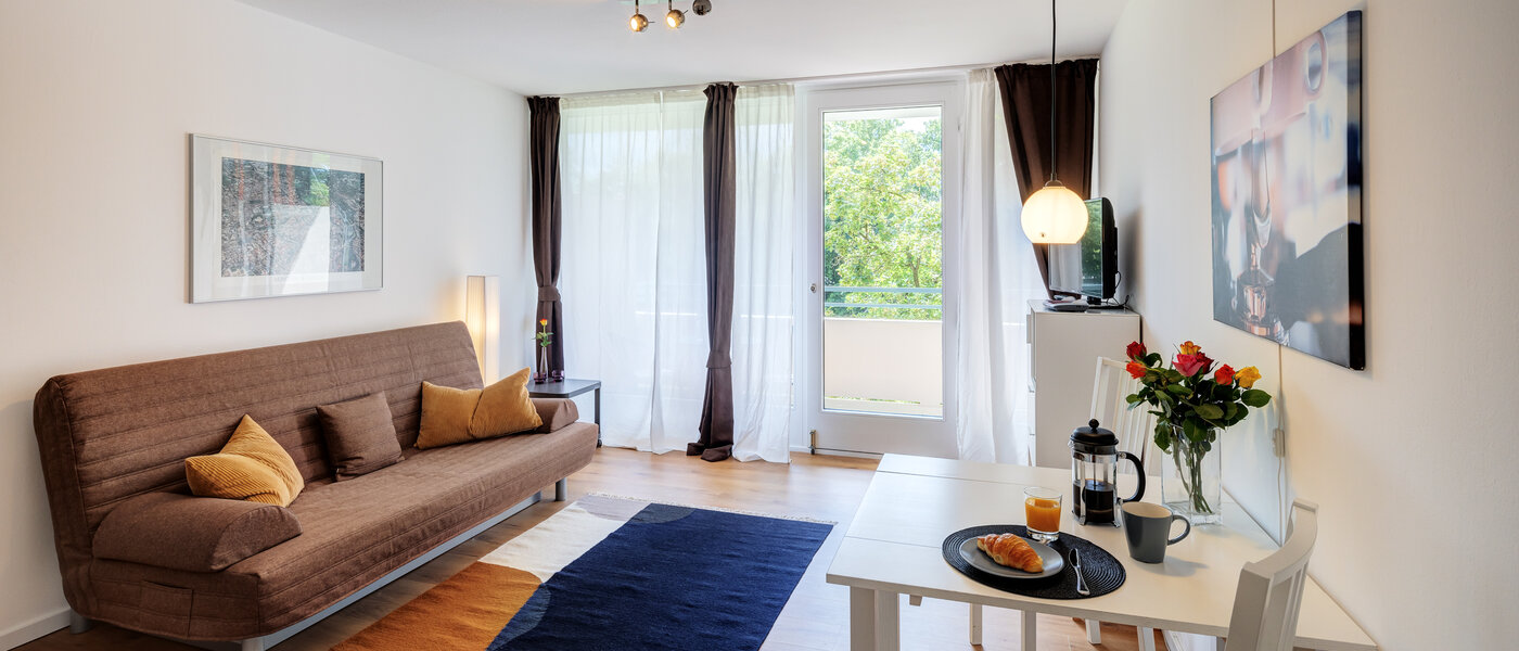 apartment München Mittersendling 03 living area 7100