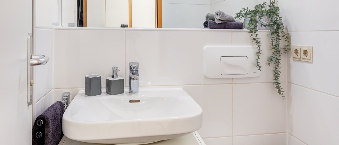 apartment München Maxvorstadt 01 bathroom 7109