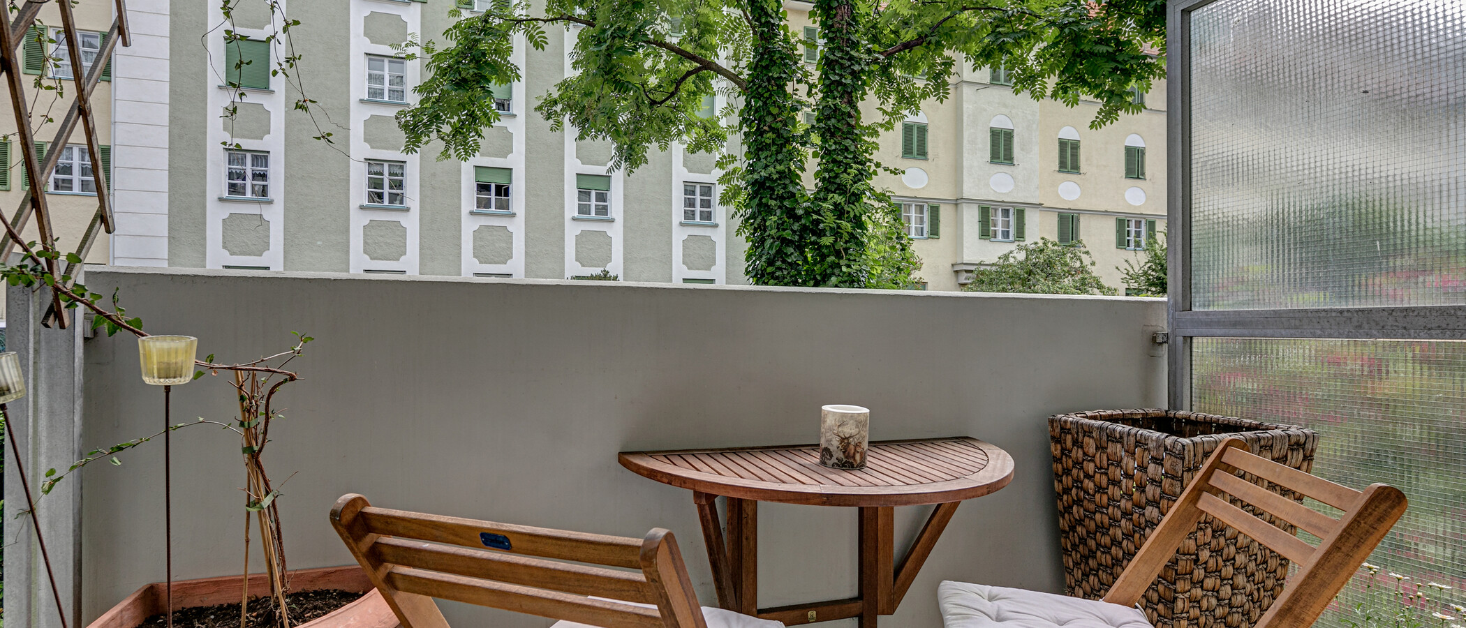 apartment München Neuhausen 01 balcony 7116