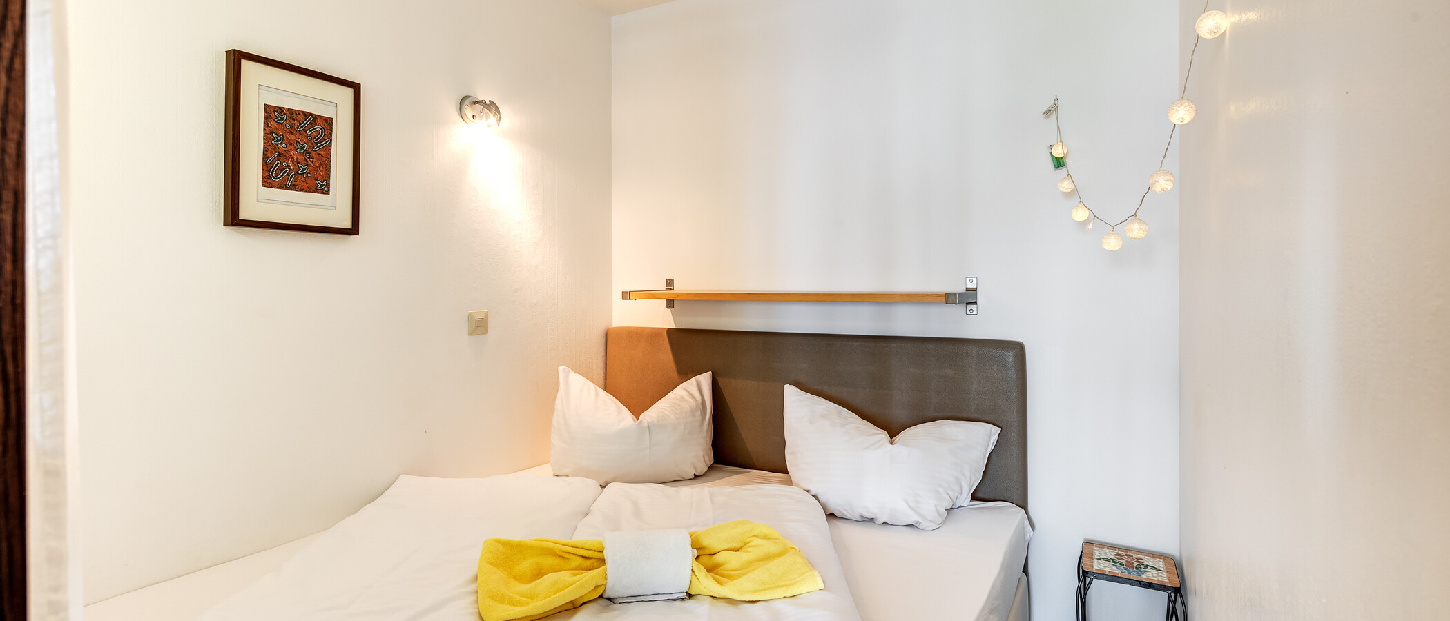 apartment München Neuhausen 01 sleeping area 7116