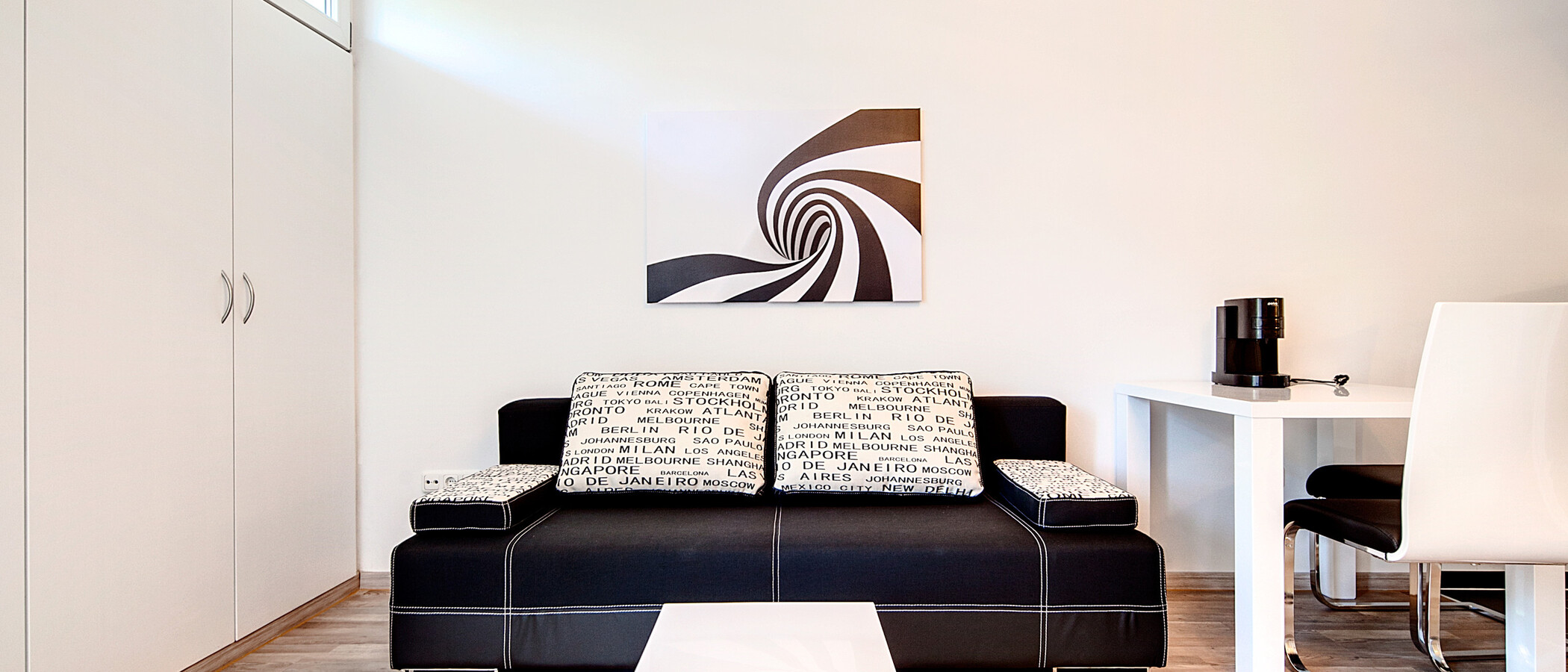 studio München Ramersdorf 02 living room 7118