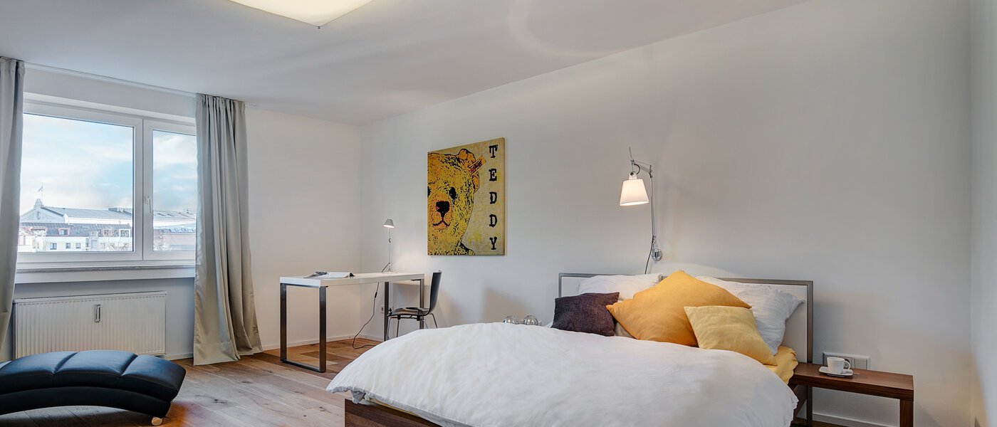 apartment München Gärtnerplatzviertel 01 sleeping area 7140