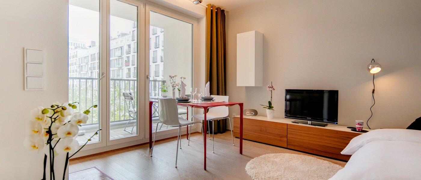 apartment München Maxvorstadt 02 living room 7205