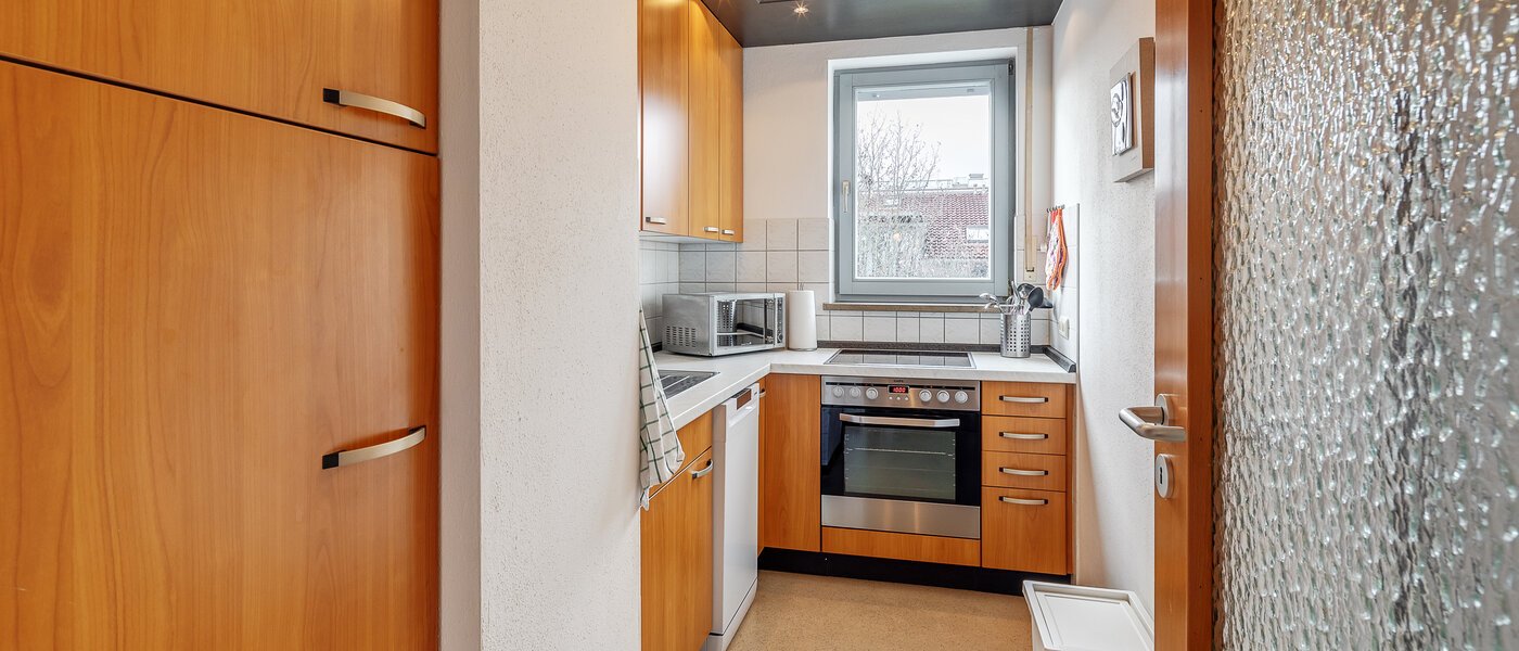 apartment München Unterhaching 02 kitchen 7217