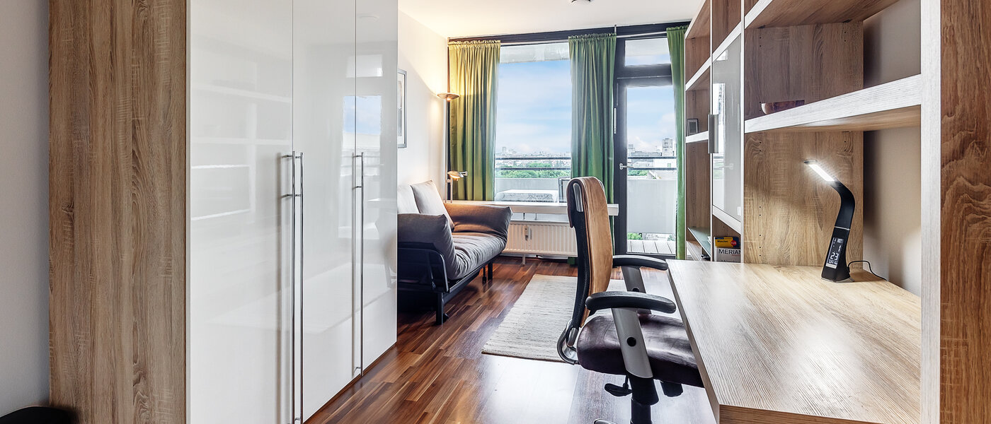 apartment München Haidhausen 05 living area 7230