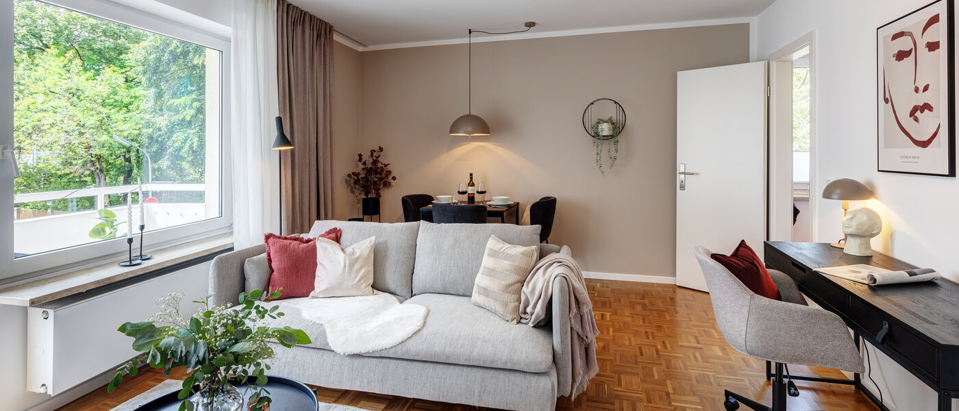 apartment München Milbertshofen 01 living area 7233