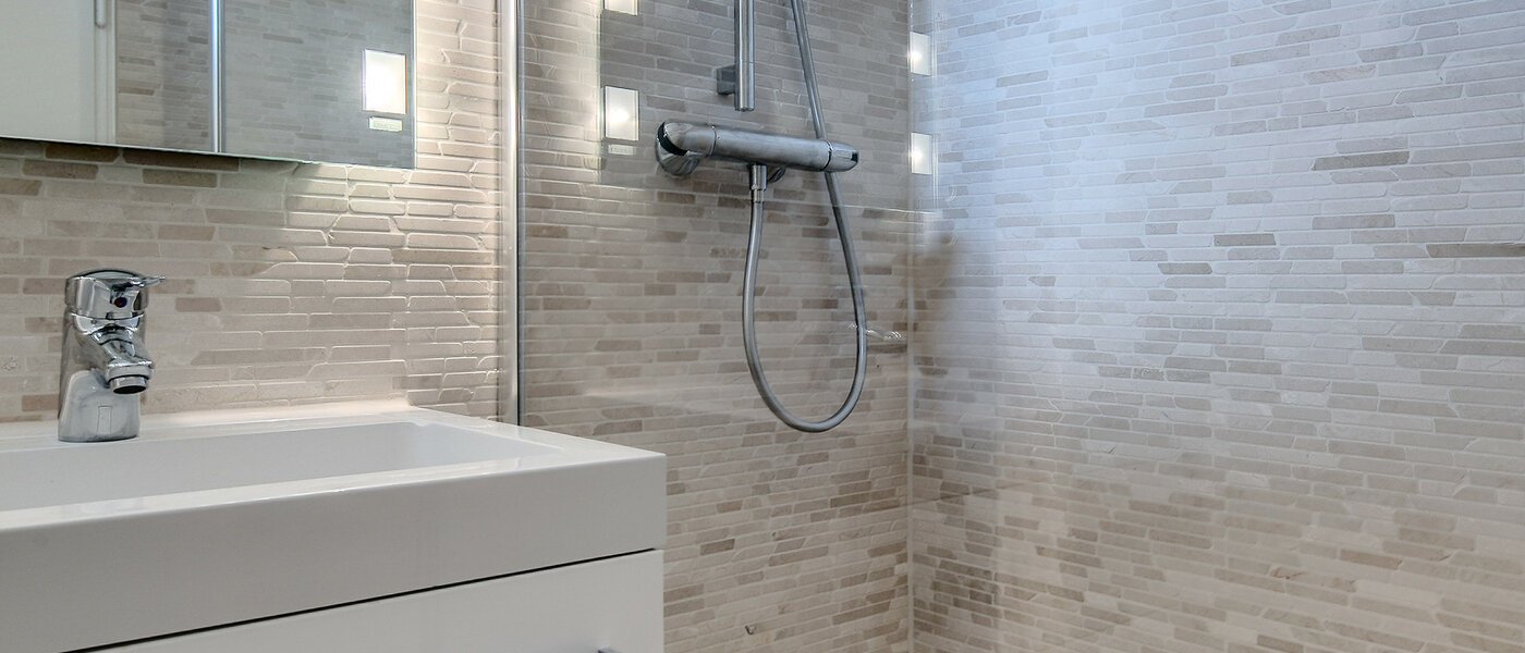 attic apartment München Maxvorstadt - Rund um den Josephplatz 02 bathroom 7242