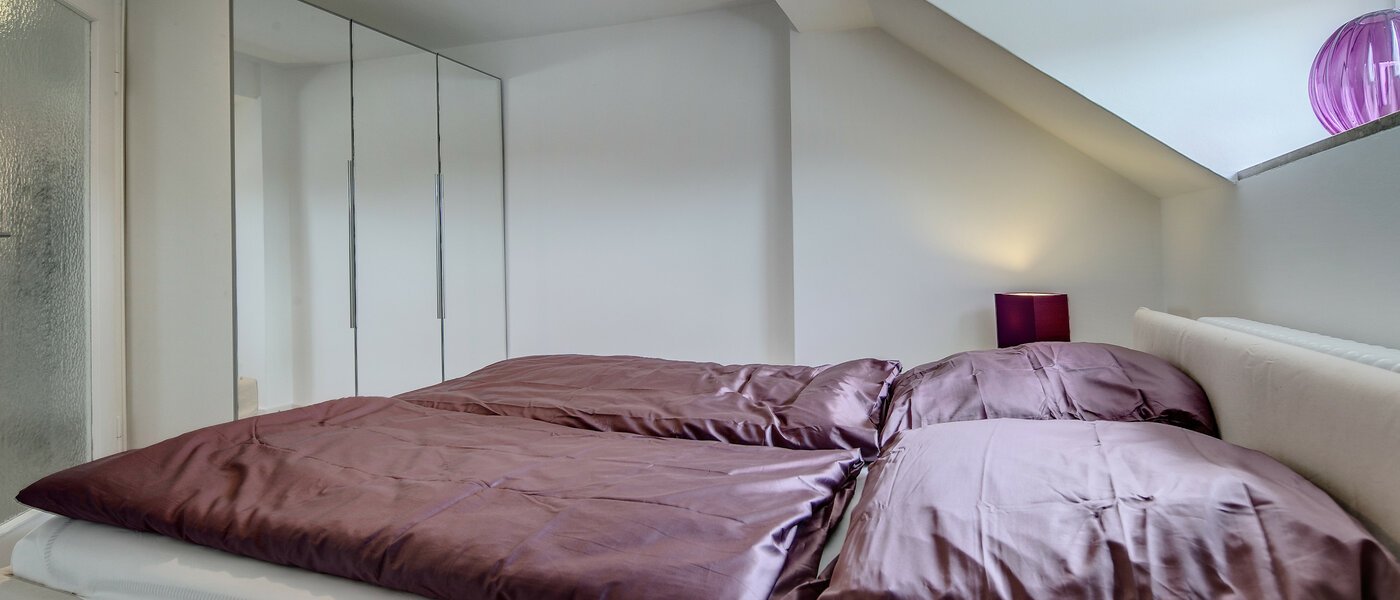 attic apartment München Maxvorstadt - Rund um den Josephplatz 02 sleeping area 7242