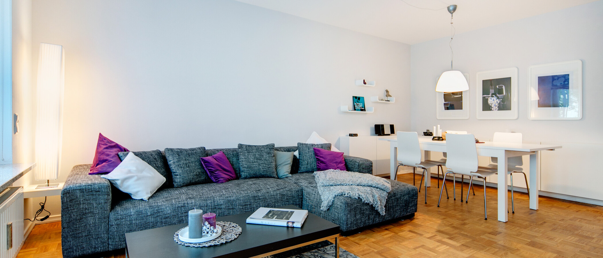 apartment München Lehel 01 living room 7244