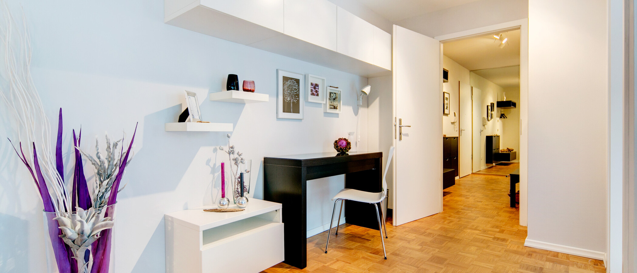 apartment München Lehel 03 living room 7244