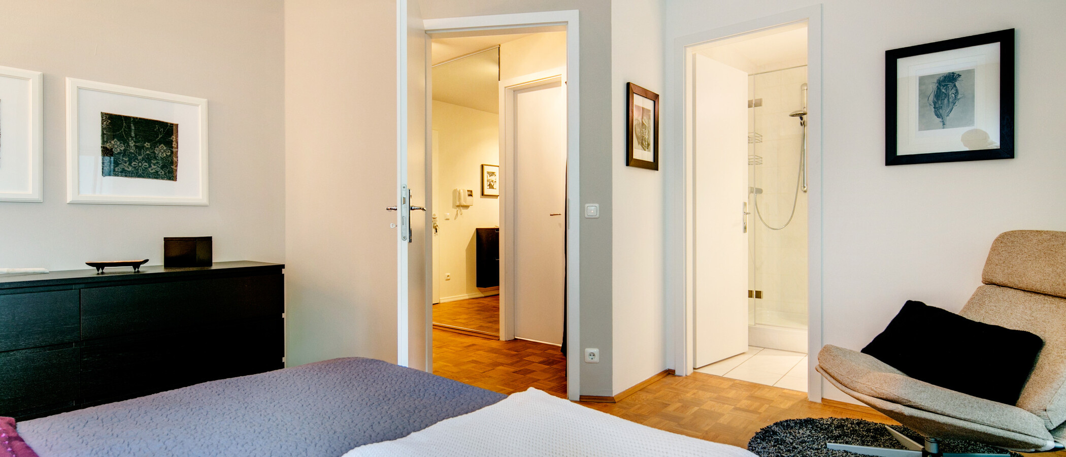 apartment München Lehel 04 sleeping area 7244