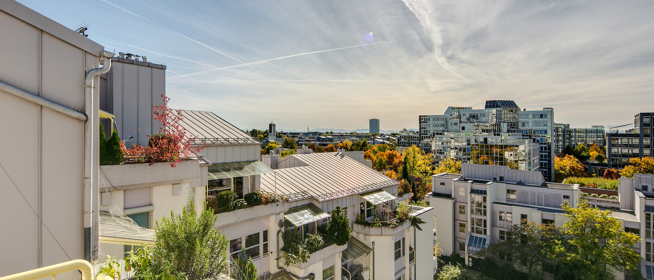 roof terrace apartment München Arabellapark 01 view 7279