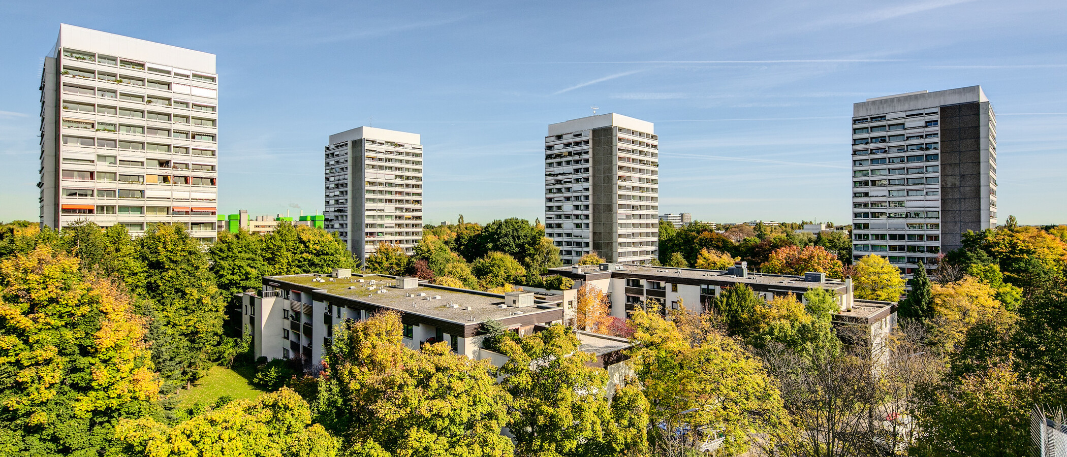 roof terrace apartment München Arabellapark 04 view 7279