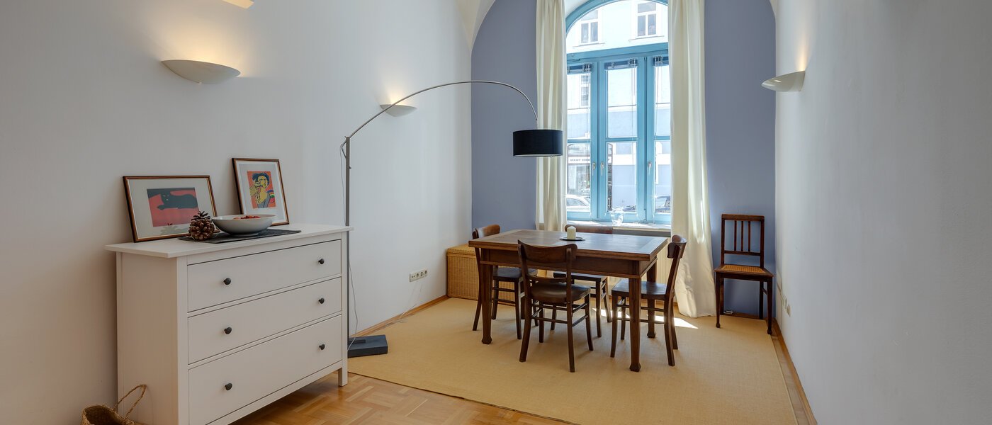 apartment München Schwabing-West 04 living area 7299