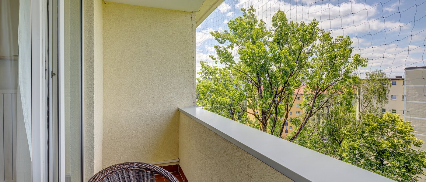 apartment München Bogenhausen 02 balcony 7308