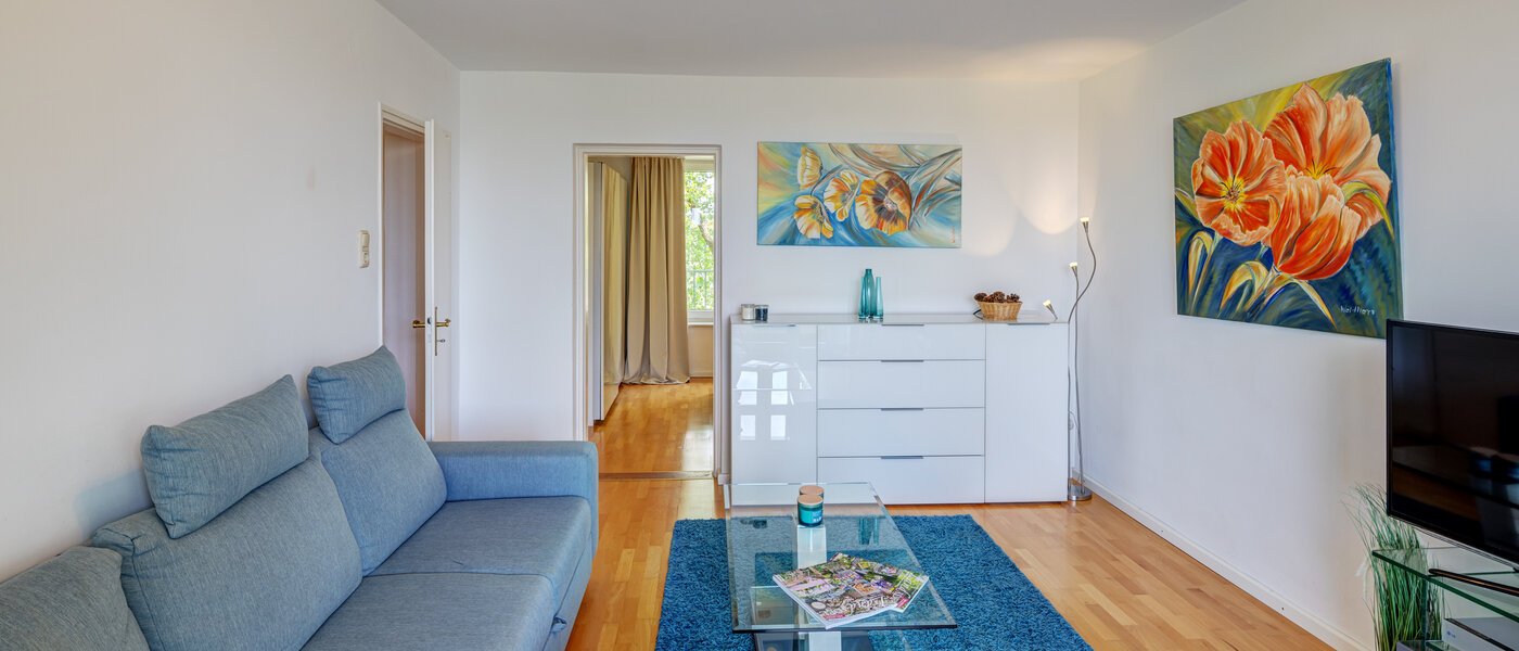 apartment München Bogenhausen 03 living area 7308