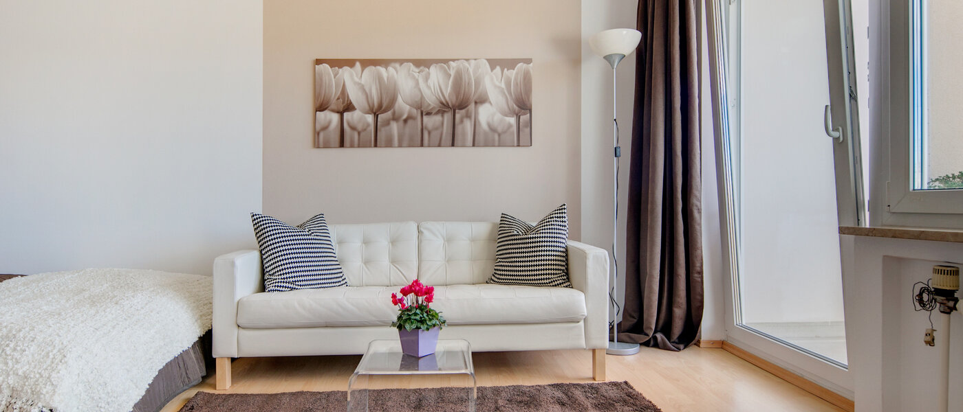 apartment München Neuperlach 02 living room 7310