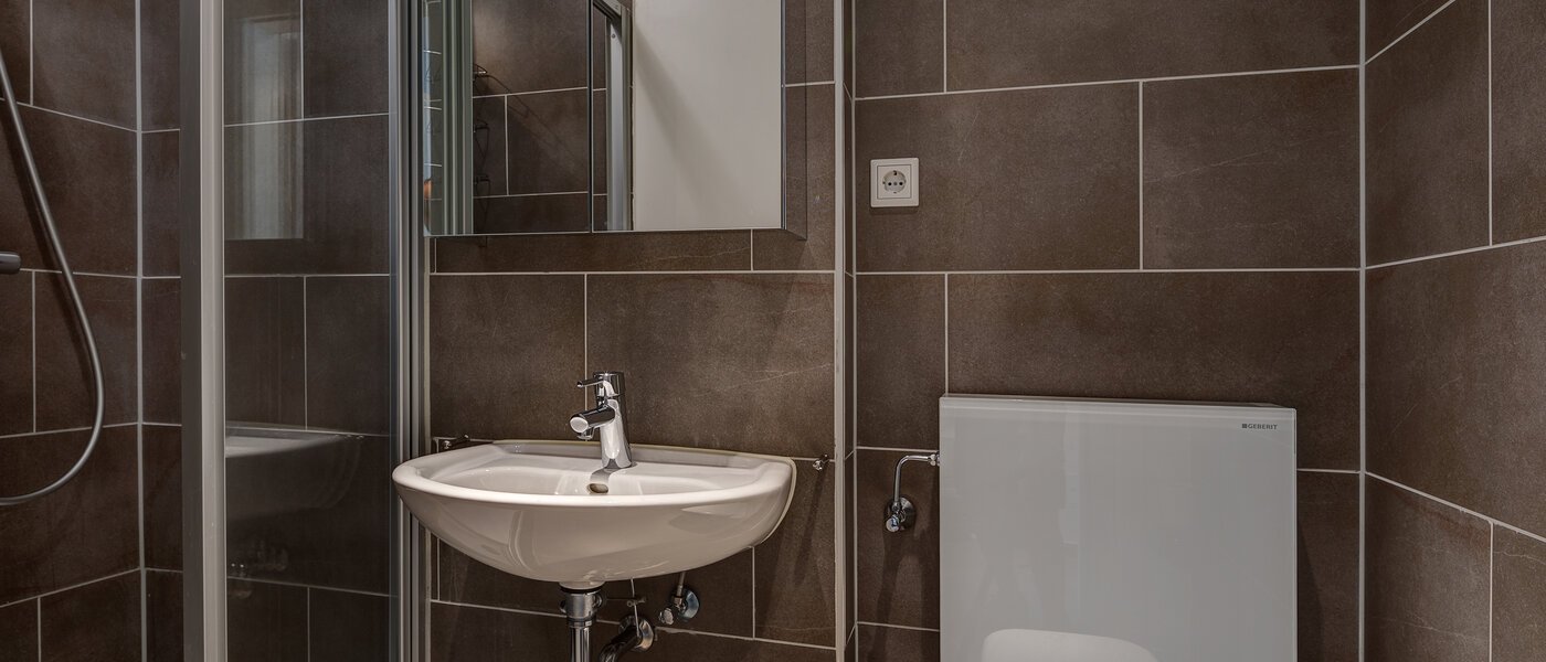 apartment München Olympiazentrum 01 bathroom 7356