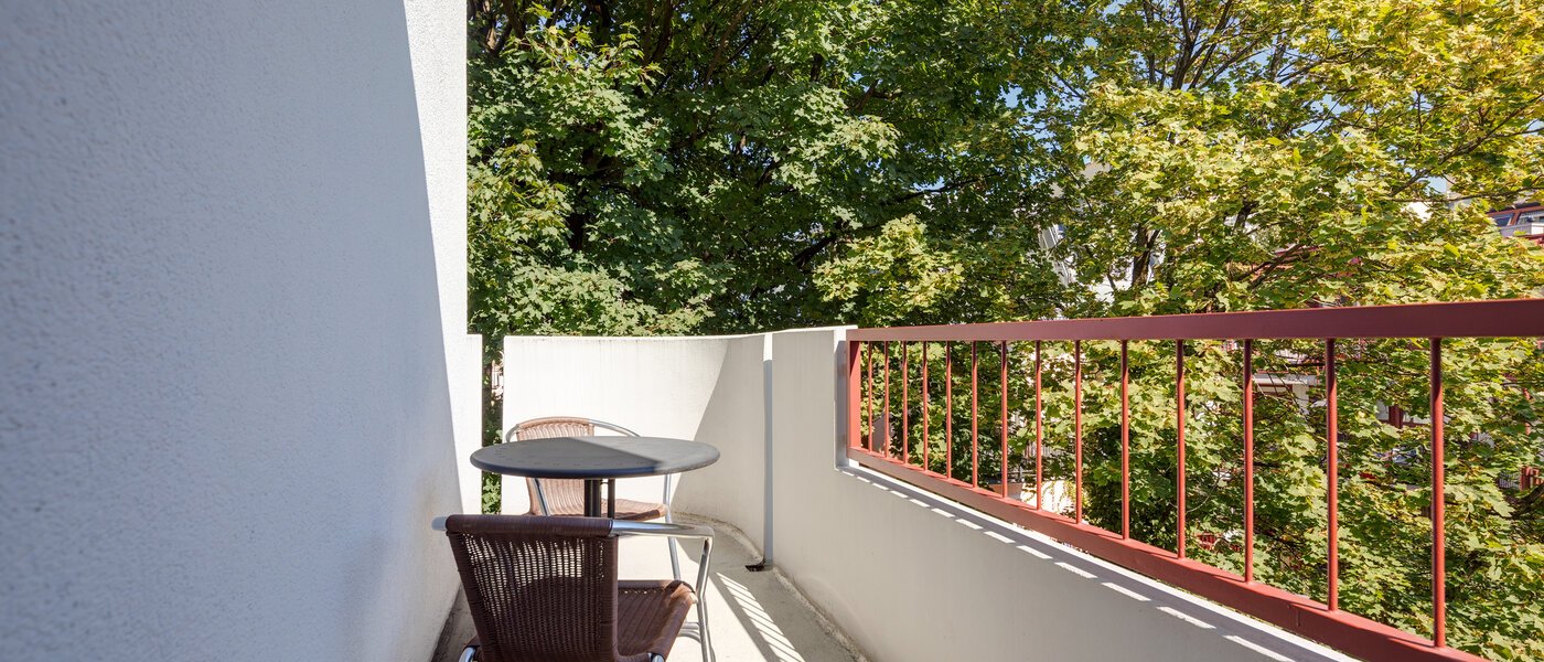 apartment München Schwanthalerhöhe 03 balcony 7367