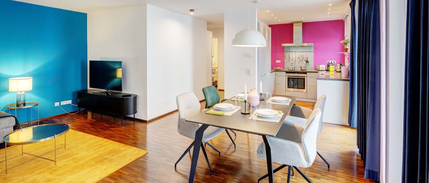 apartment München Schwanthalerhöhe 03 living room 7378