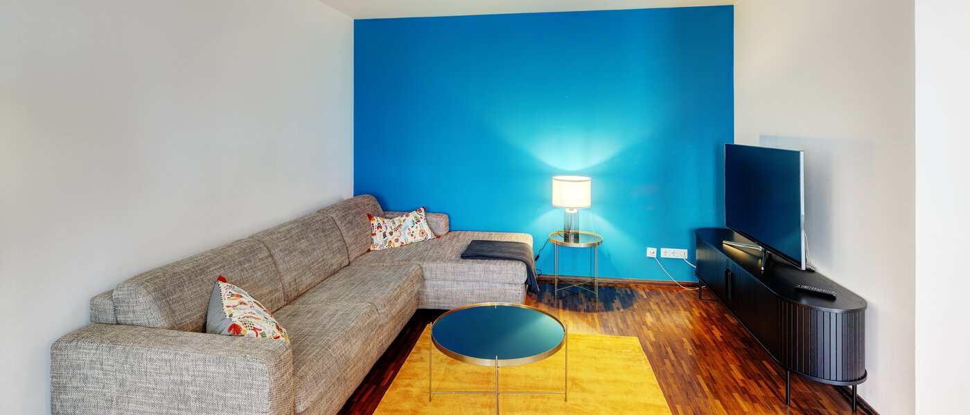 apartment München Schwanthalerhöhe 04 living room 7378