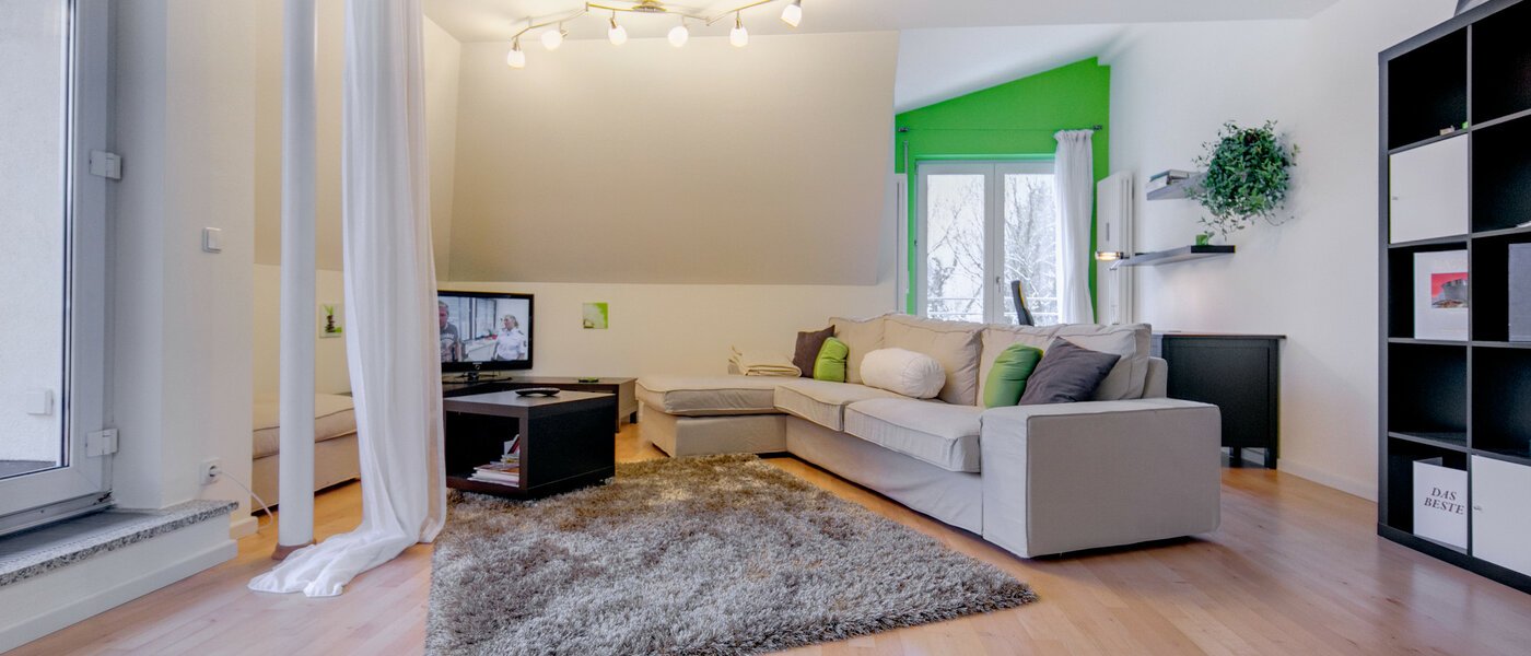 maisonette München Fasanerie 01 living room 7475