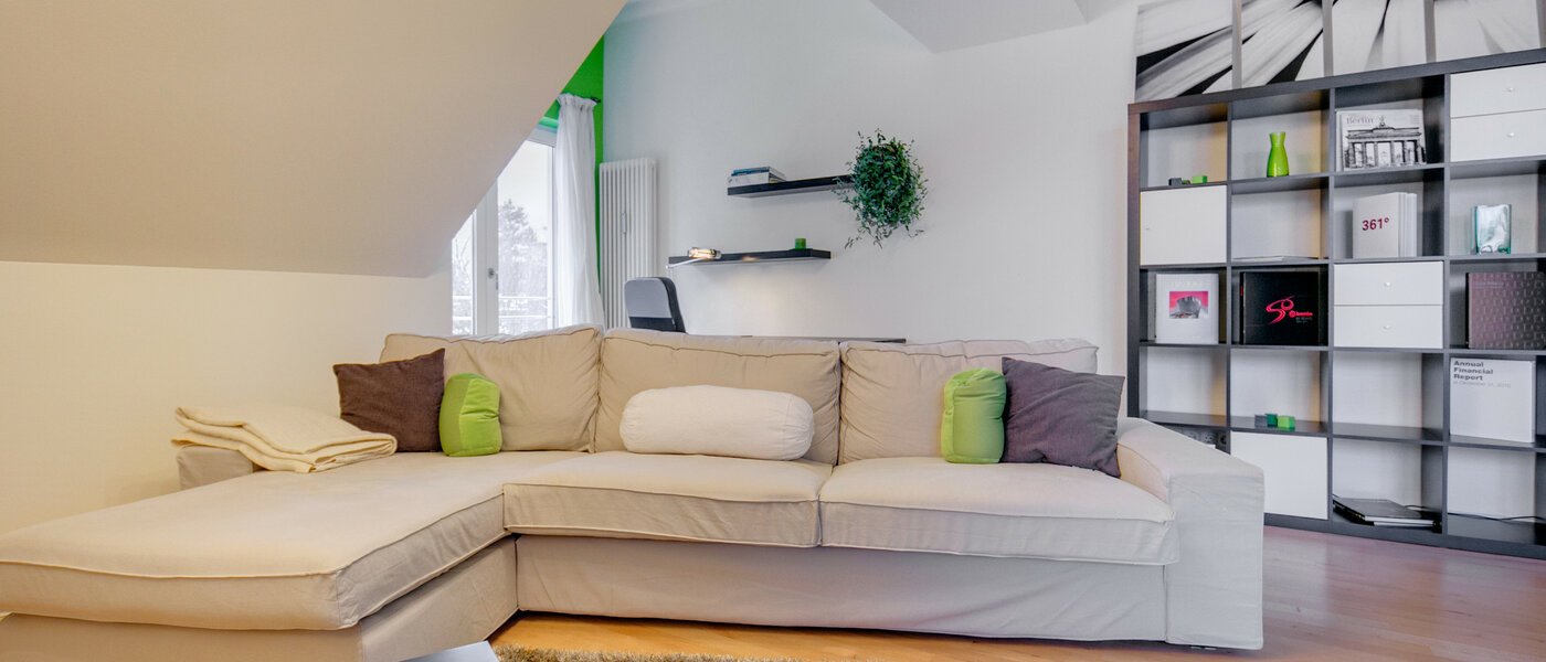 maisonette München Fasanerie 06 living room 7475