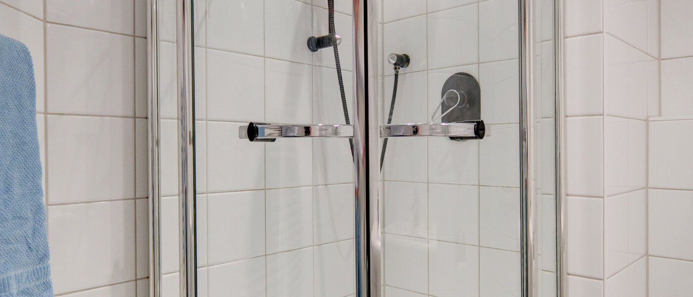 maisonette München Fasanerie 01 2. bathroom 7475