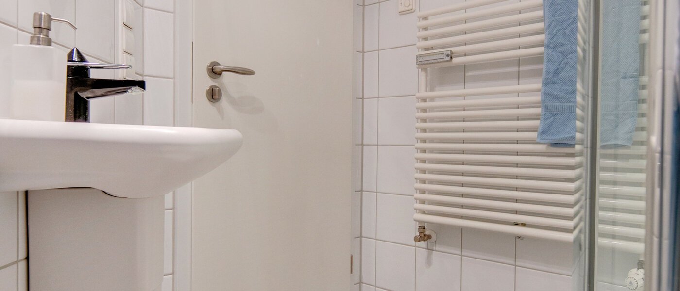 maisonette München Fasanerie 03 2. bathroom 7475